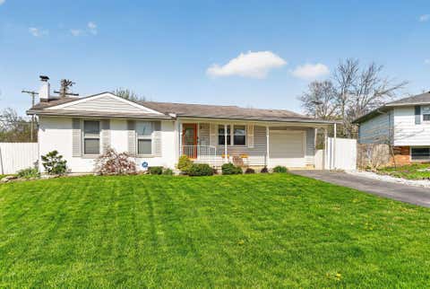 Photo for 1484 Cardwell Square N