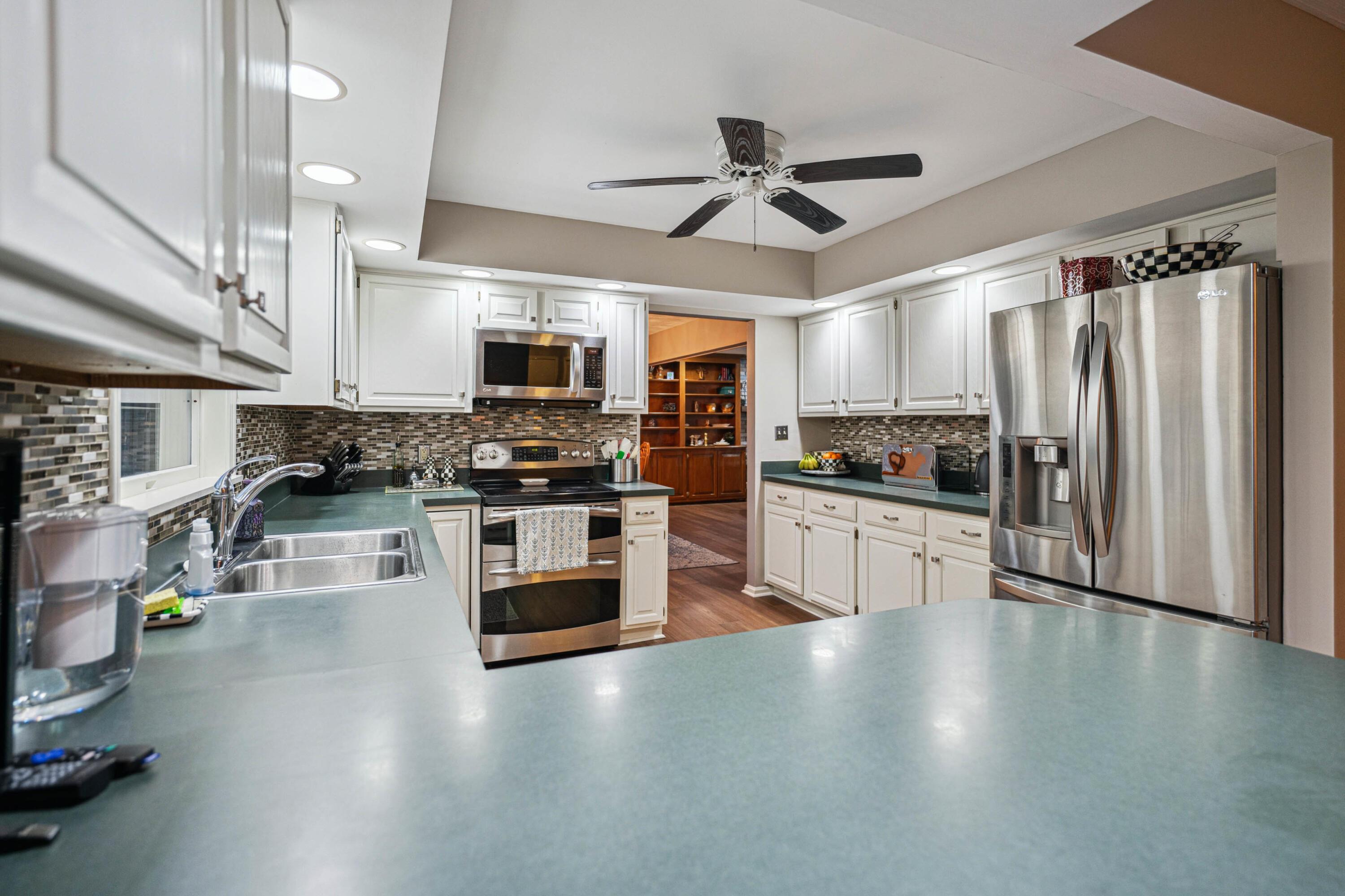 690 Howell Drive, Newark, Ohio image 23