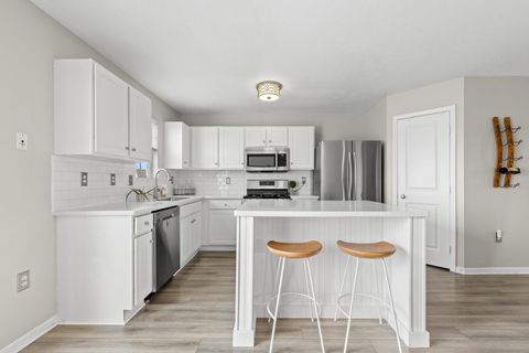 Tiny photo for 7136 Billy Goat Drive 45 #45, New Albany, OH 43054 (MLS # 225045339)