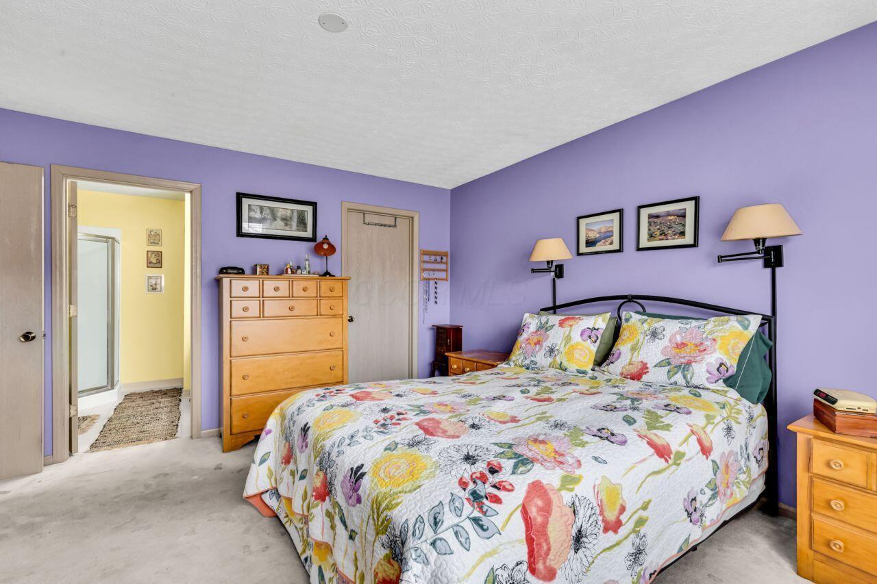 Columbus, Ohio 43235, United States, 3 Bedrooms Bedrooms, ,3 BathroomsBathrooms,Residential,Active,236599