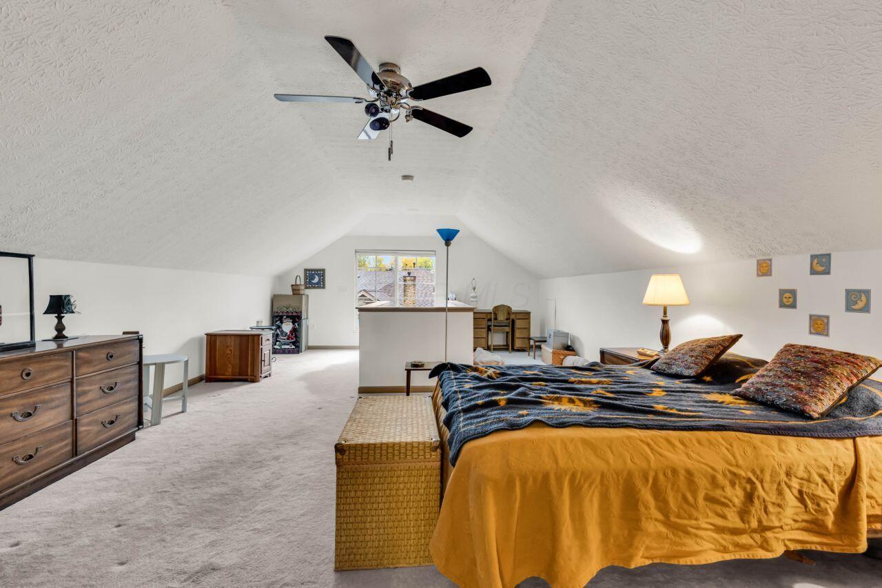 Columbus, Ohio 43235, United States, 3 Bedrooms Bedrooms, ,3 BathroomsBathrooms,Residential,Active,236599