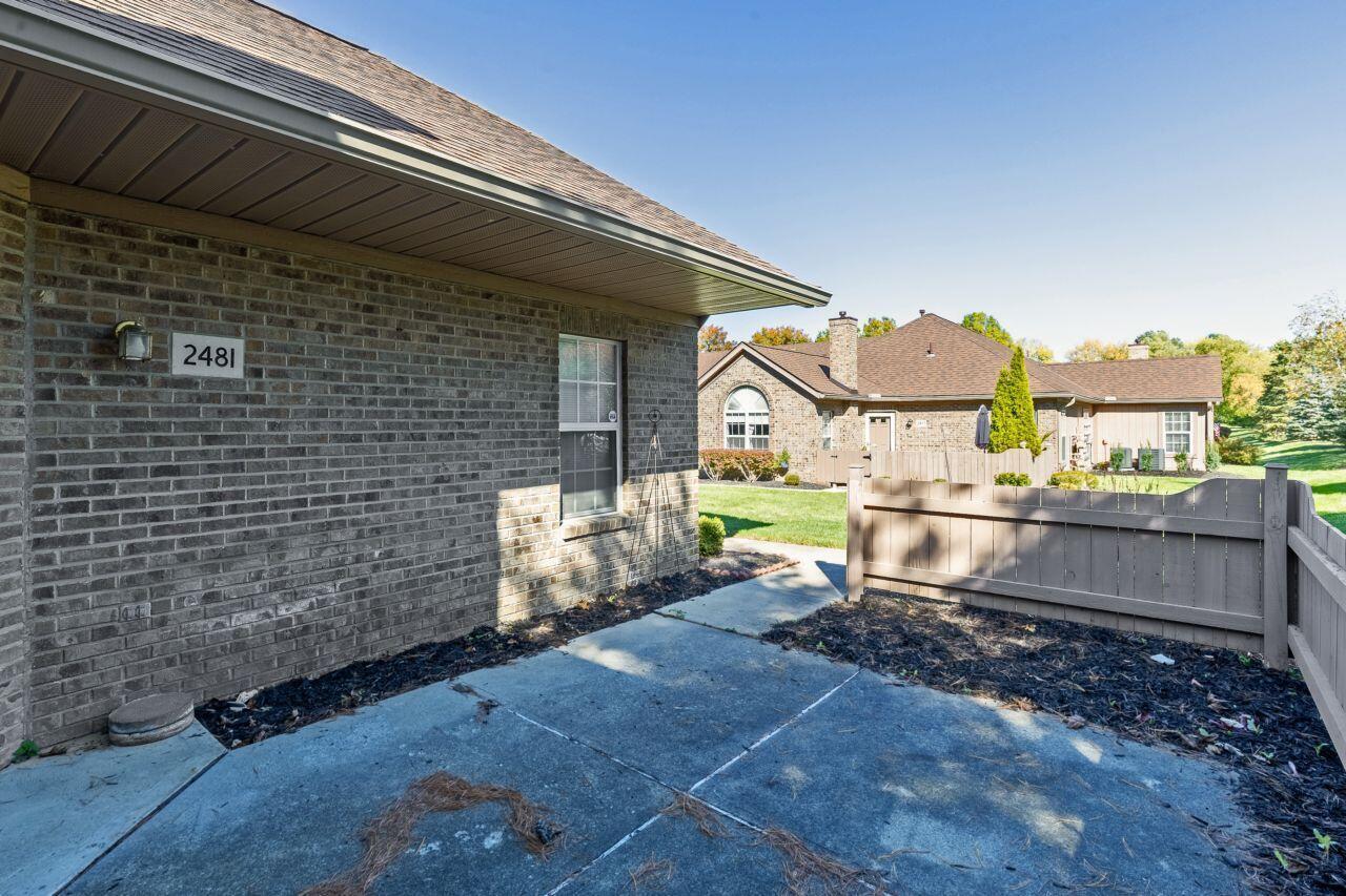 Columbus, Ohio 43235, United States, 3 Bedrooms Bedrooms, ,3 BathroomsBathrooms,Residential,Active,236599