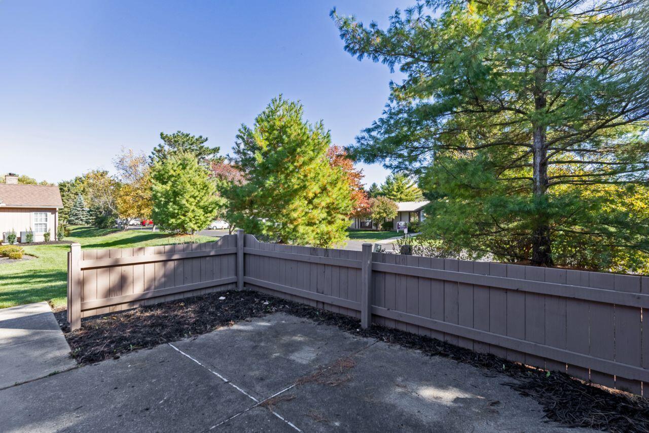 Columbus, Ohio 43235, United States, 3 Bedrooms Bedrooms, ,3 BathroomsBathrooms,Residential,Active,236599