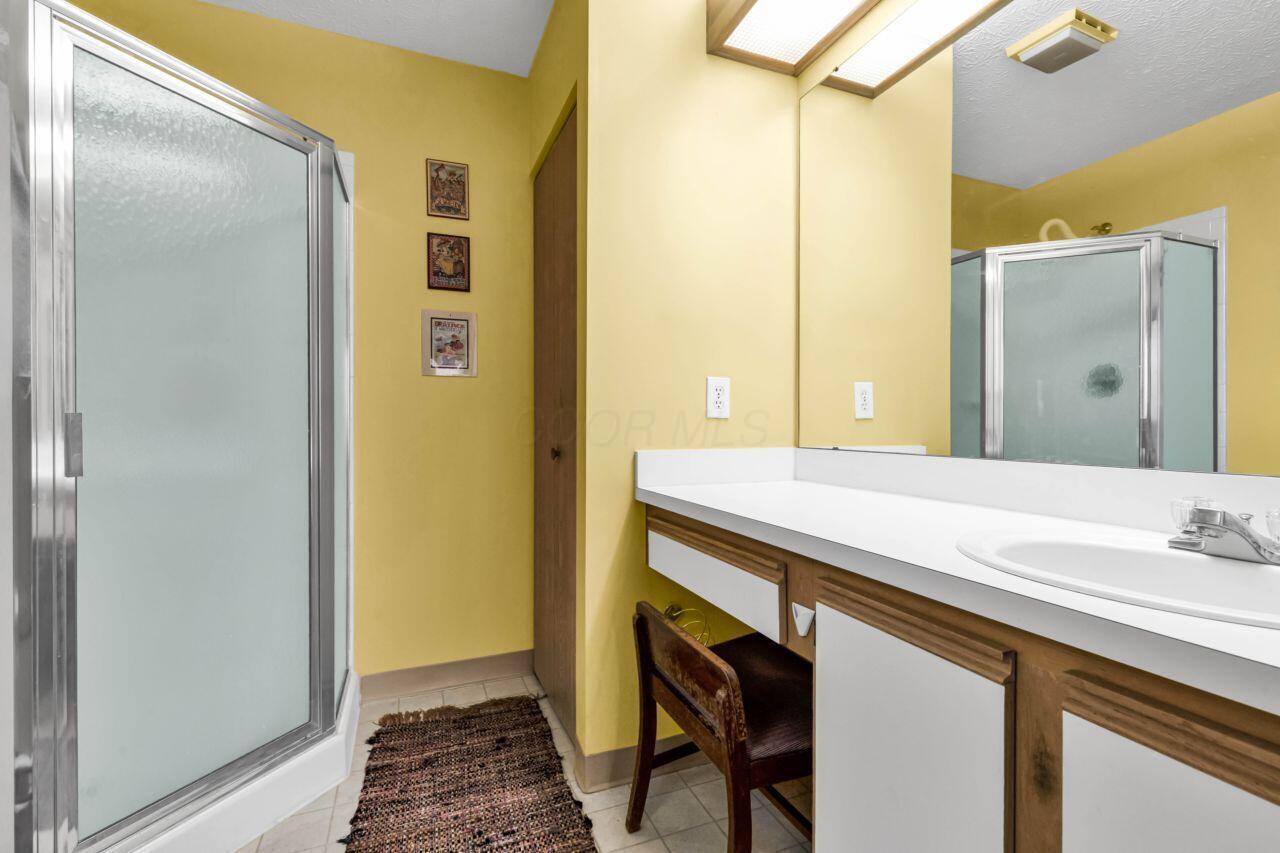 Columbus, Ohio 43235, United States, 3 Bedrooms Bedrooms, ,3 BathroomsBathrooms,Residential,Active,236599