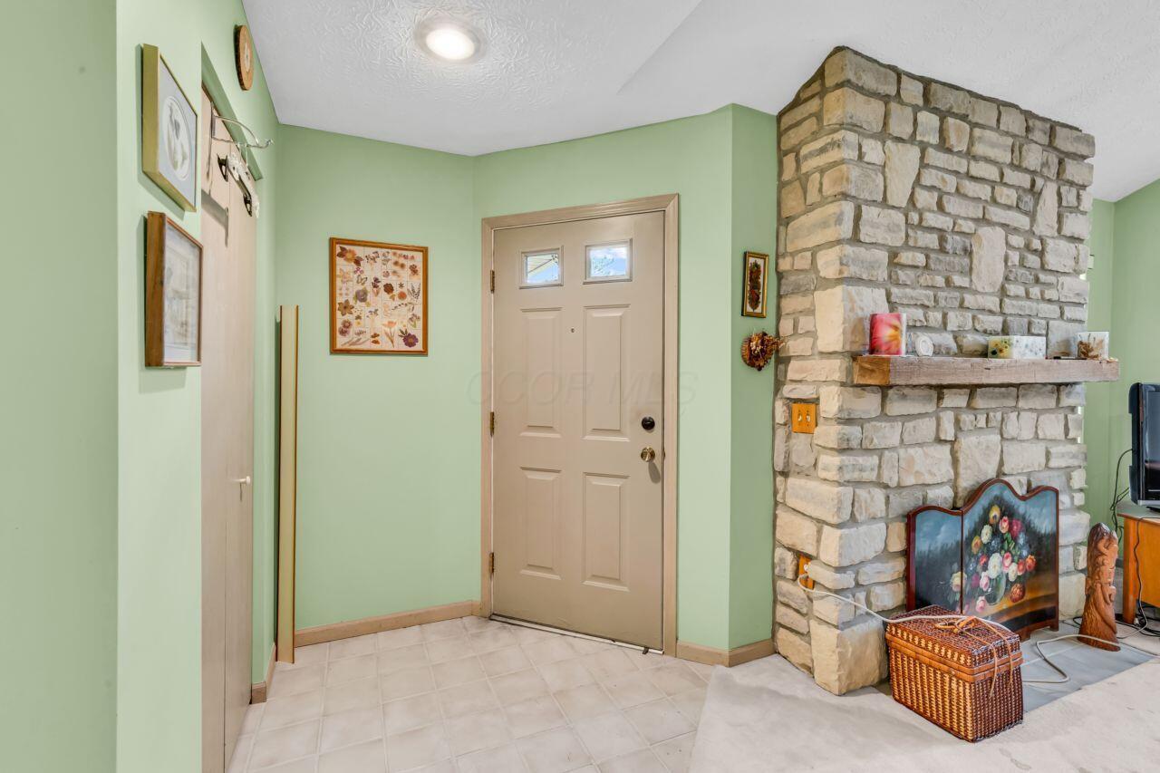 Columbus, Ohio 43235, United States, 3 Bedrooms Bedrooms, ,3 BathroomsBathrooms,Residential,Active,236599