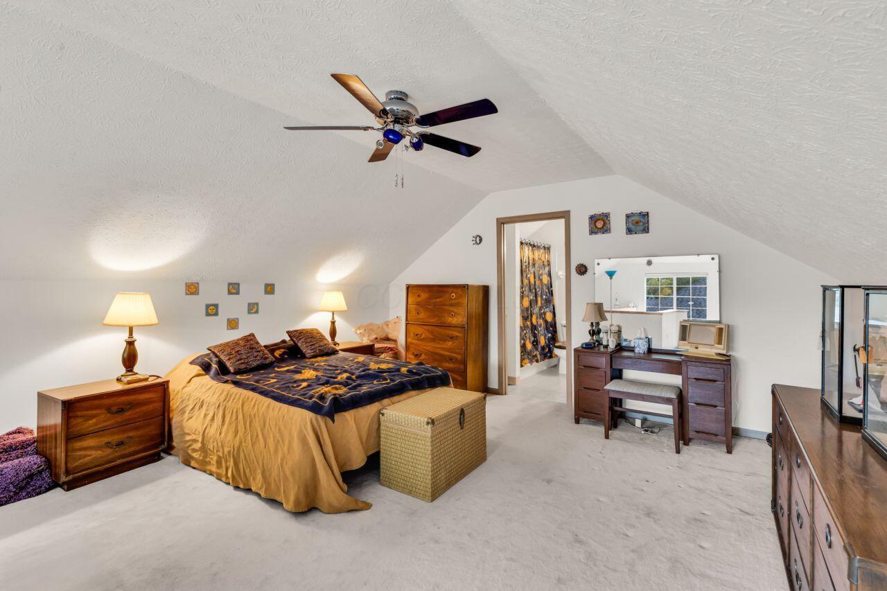 Columbus, Ohio 43235, United States, 3 Bedrooms Bedrooms, ,3 BathroomsBathrooms,Residential,Active,236599