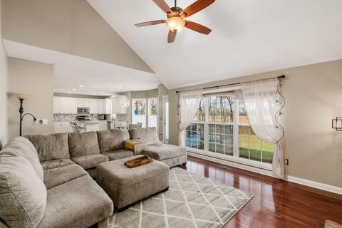 Tiny photo for 5069 Cloudberry Pass, New Albany, OH 43054 (MLS # 226006158)