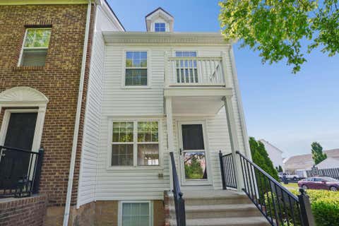 Condo For Sale - 7470 Sancus Boulevard<br/> Franklin County, Columbus, OH 43085