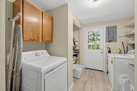 Tiny photo for 5123 Dobbs Drive, Dayton, OH 45440 (MLS # 226039326)