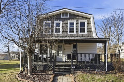 Photo of 305 Cooper Street, Mount Vernon, OH 43050 (MLS # 226005153)