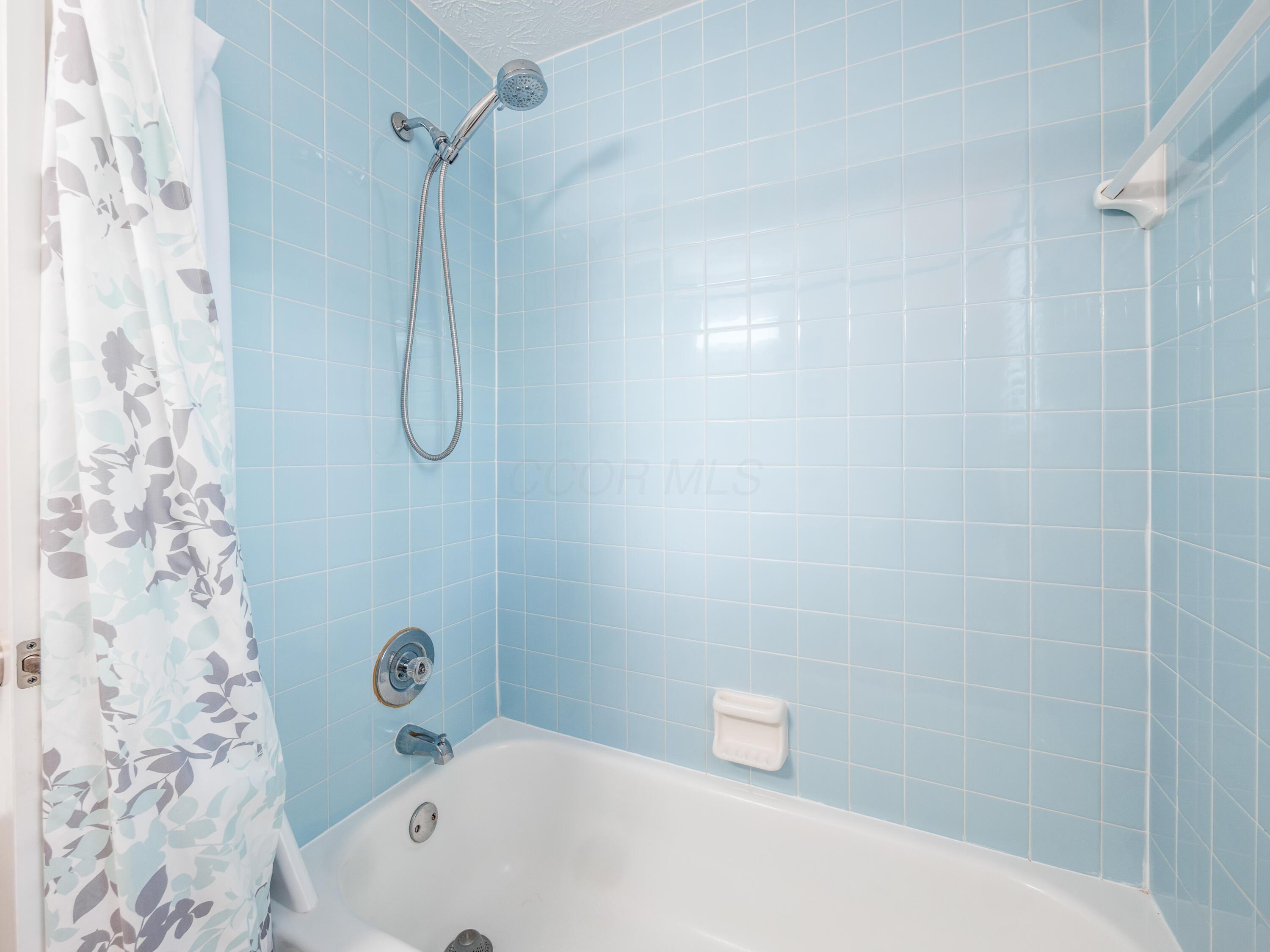 1836 Birchfield Court, Powell, Ohio image 32