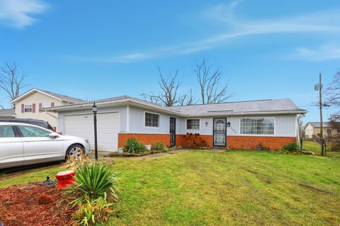 Photo of 3389 Dillward Drive, Columbus, OH 43219 (MLS # 226001517)