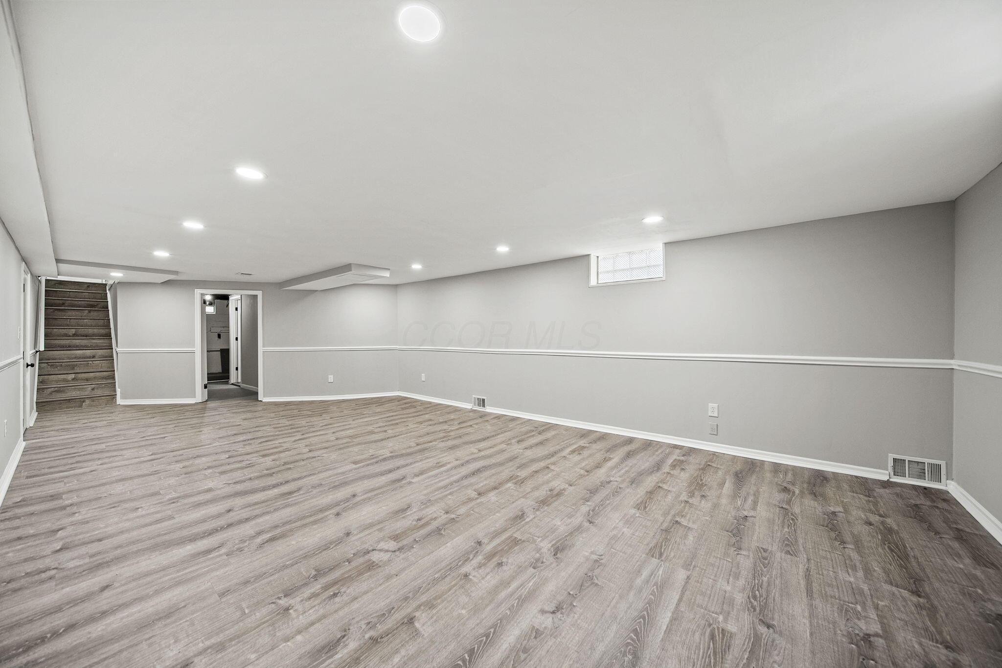 2960 Berwick Boulevard, Columbus, Ohio image 33
