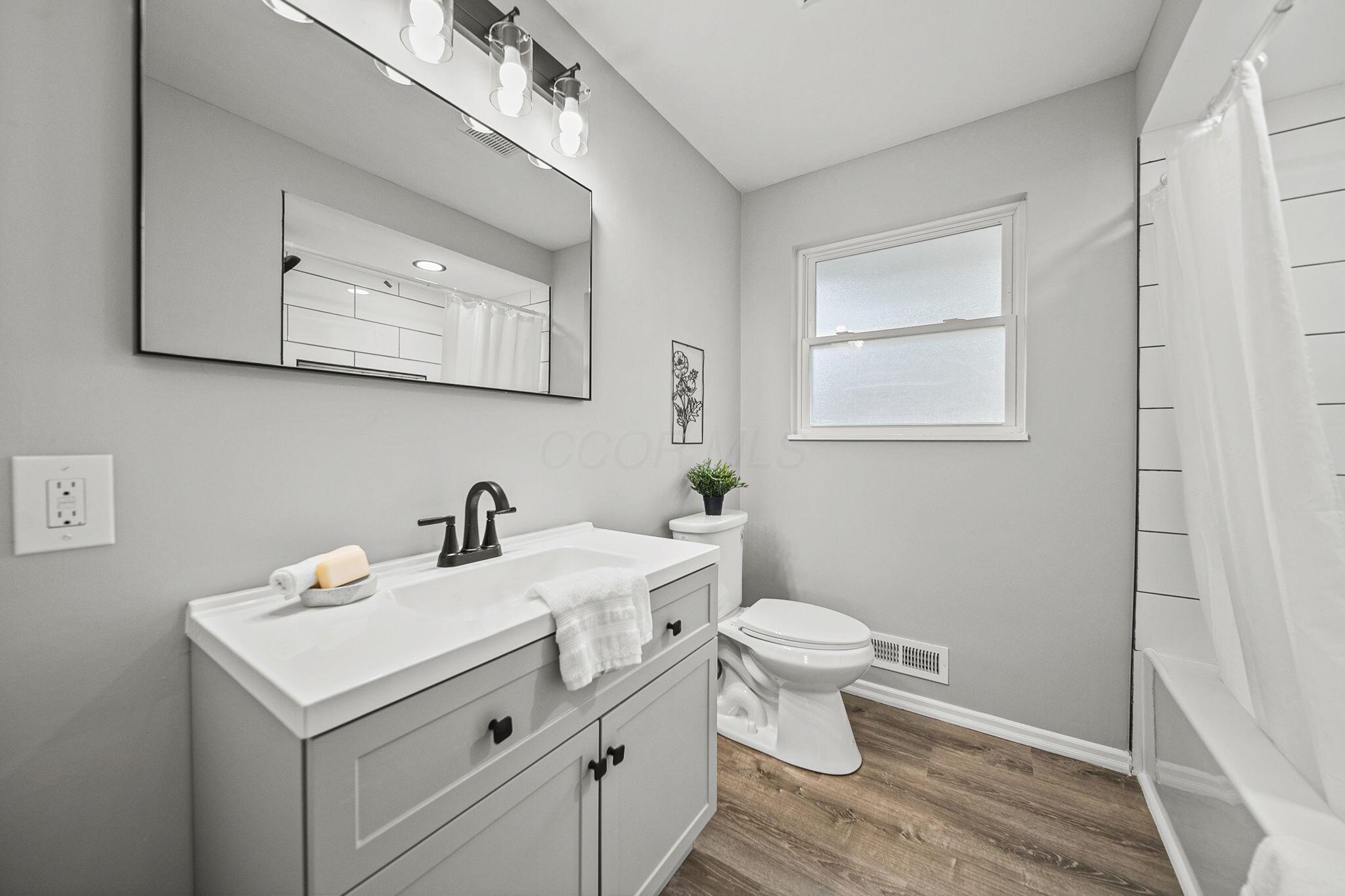 2960 Berwick Boulevard, Columbus, Ohio image 16