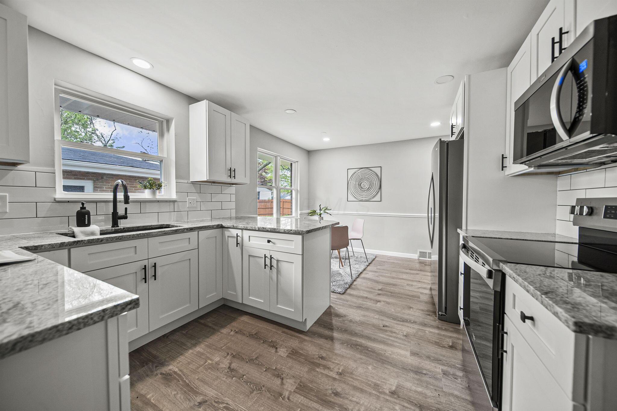 2960 Berwick Boulevard, Columbus, Ohio image 13