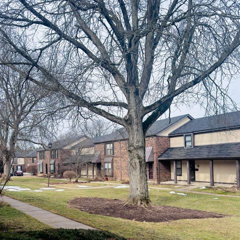 Photo of 5778 Lucinda Court, Columbus, OH 43232 (MLS # 226004482)