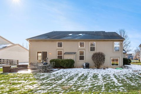 Tiny photo for 1744 Harrison Pond Drive, New Albany, OH 43054 (MLS # 226000492)