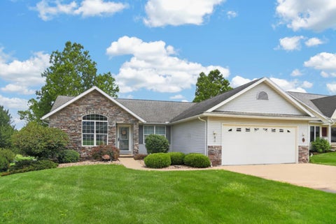 Photo of 870 Fairway Drive, Howard, OH 43028 (MLS # 226030398)