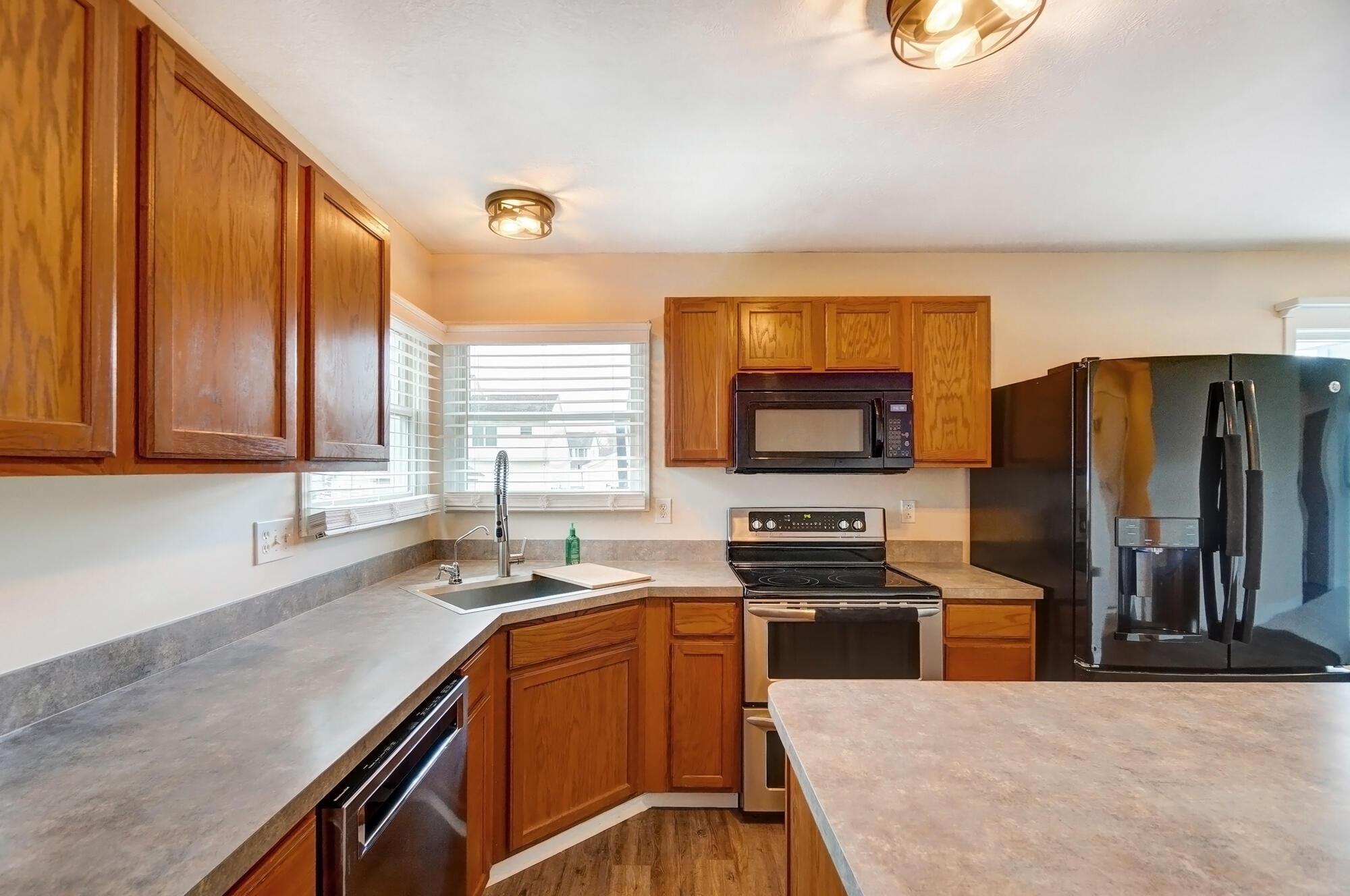 825 Lone Rise Drive, Marysville, Ohio image 16