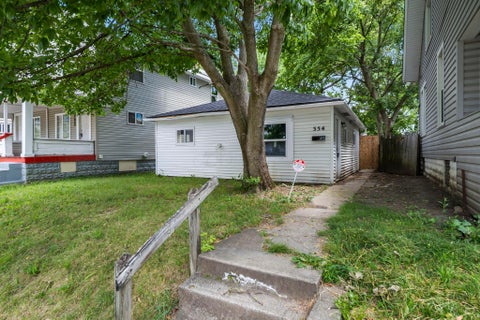 Photo of 354 S Harris Avenue, Columbus, OH 43204 (MLS # 226021513)