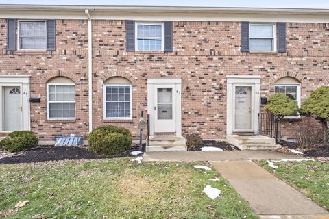 Photo of 87 Tarryton Court W 18D #18D, Columbus, OH 43228 (MLS # 225045848)