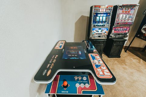 Tiny photo for 16187 Kreashbaum Road, Rockbridge, OH 43149 (MLS # 226000601)