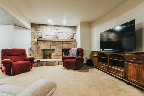 Tiny photo for 16187 Kreashbaum Road, Rockbridge, OH 43149 (MLS # 226000601)