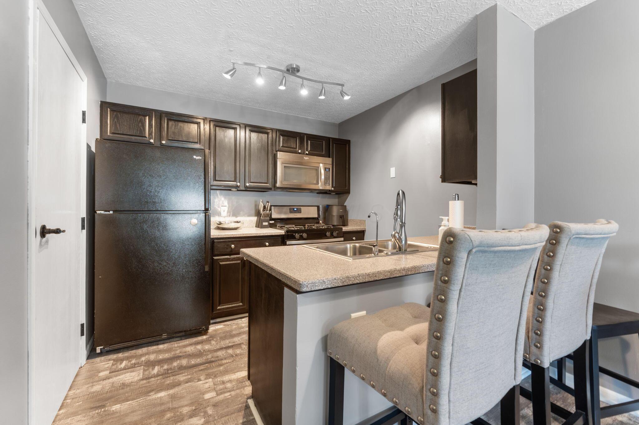 9137 Parkpoint Lane, Lewis Center, Ohio image 33