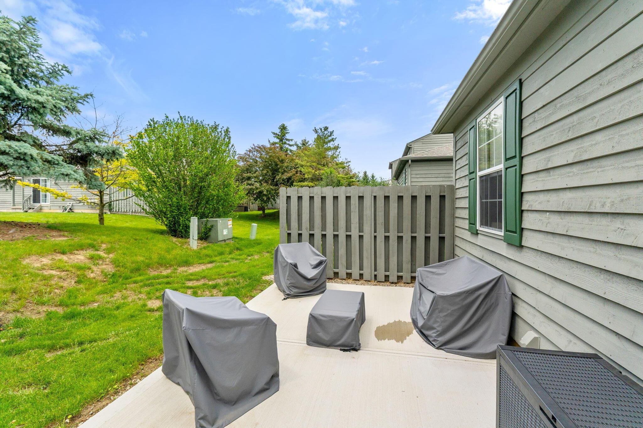 9137 Parkpoint Lane, Lewis Center, Ohio image 17