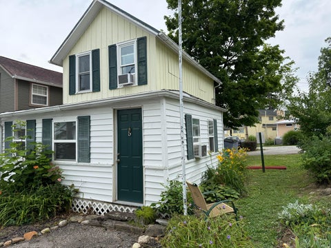 Photo of 5 1st Avenue, Lancaster, OH 43130 (MLS # 226023473)