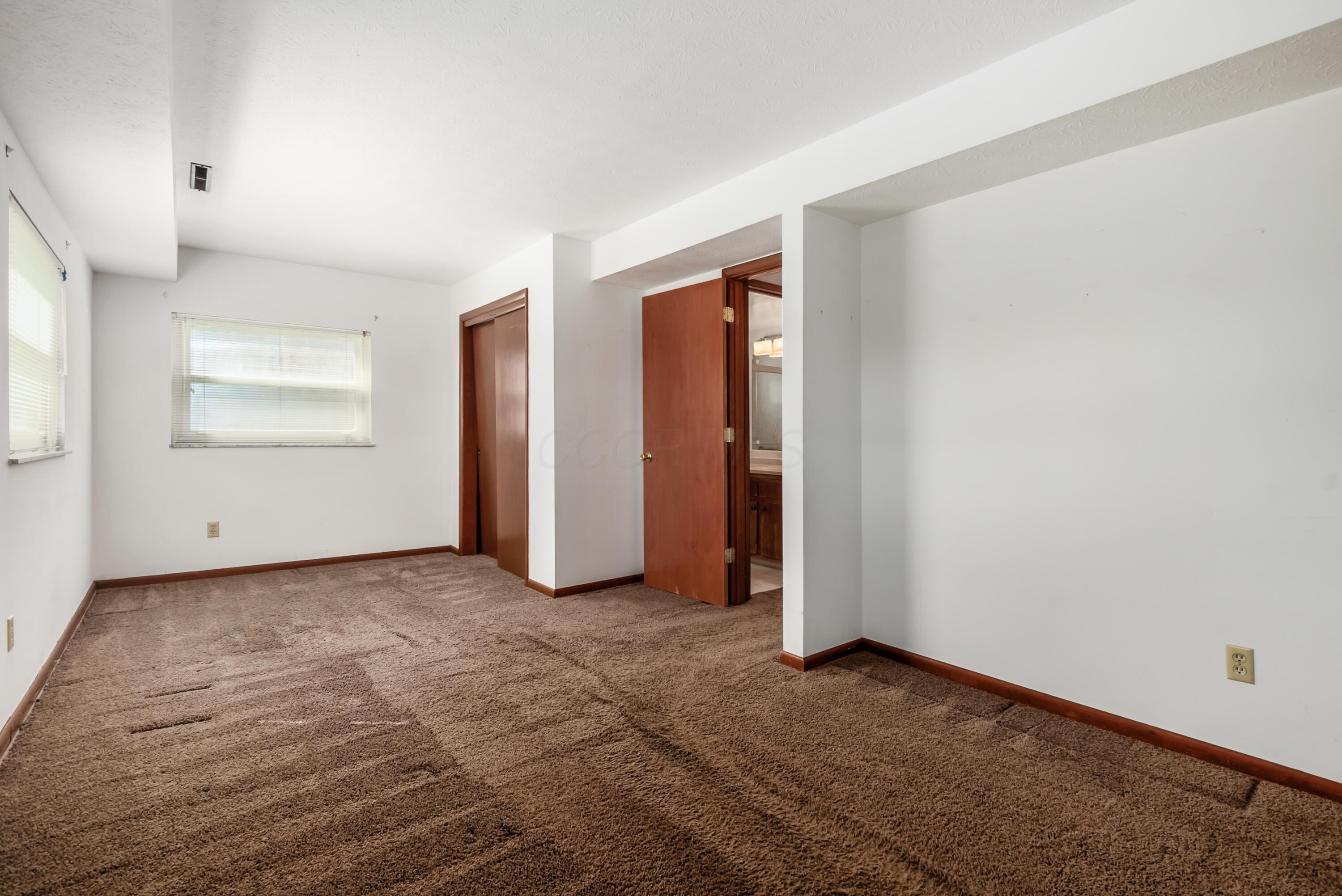 5782 Loganwood Road, Columbus, Ohio image 23