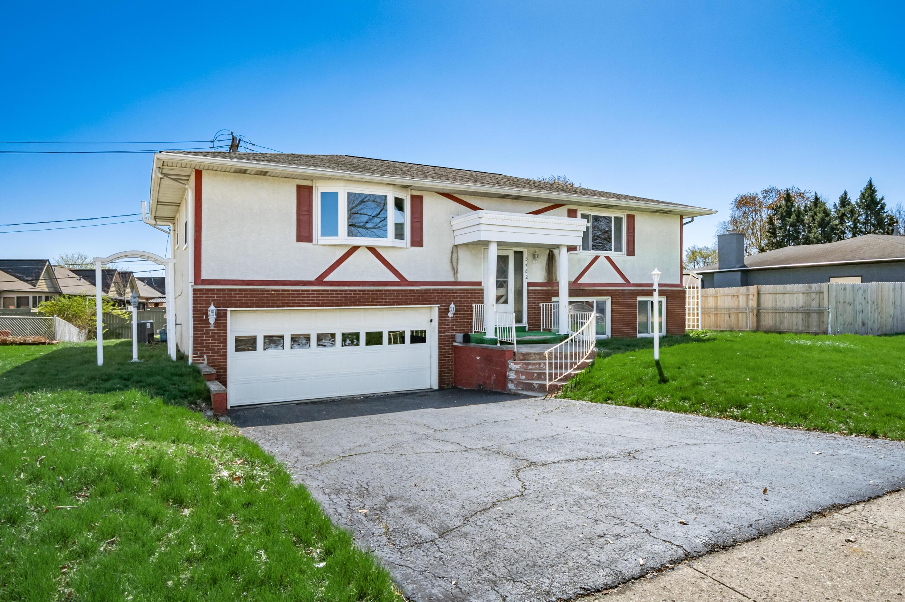 5782 Loganwood Road, Columbus, Ohio image 32