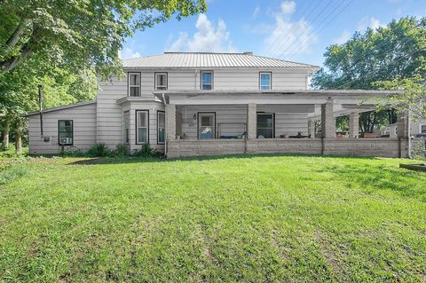 Photo of 103 N Water Street N, Williamsport, OH 43164 (MLS # 226004308)