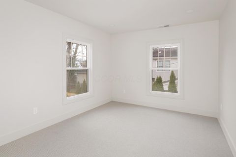 Tiny photo for 1869 Tewksbury Road, Upper Arlington, OH 43221 (MLS # 225045191)