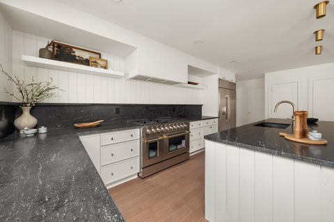 Tiny photo for 1869 Tewksbury Road, Upper Arlington, OH 43221 (MLS # 225045191)