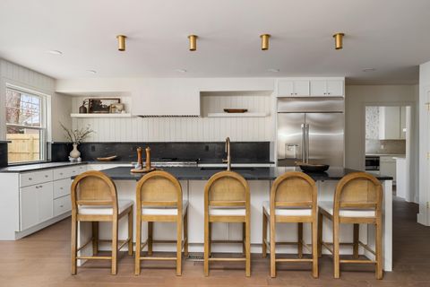 Tiny photo for 1869 Tewksbury Road, Upper Arlington, OH 43221 (MLS # 225045191)