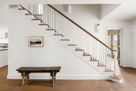 Tiny photo for 1869 Tewksbury Road, Upper Arlington, OH 43221 (MLS # 225045191)