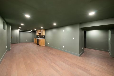 Tiny photo for 1869 Tewksbury Road, Upper Arlington, OH 43221 (MLS # 225045191)