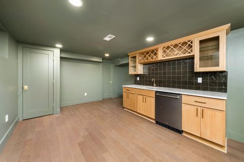 Tiny photo for 1869 Tewksbury Road, Upper Arlington, OH 43221 (MLS # 225045191)