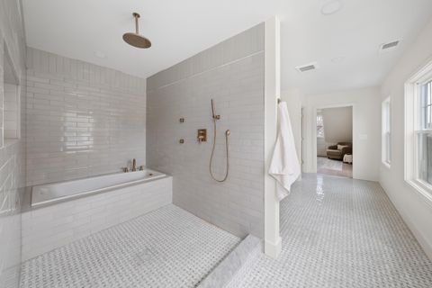 Tiny photo for 1869 Tewksbury Road, Upper Arlington, OH 43221 (MLS # 225045191)