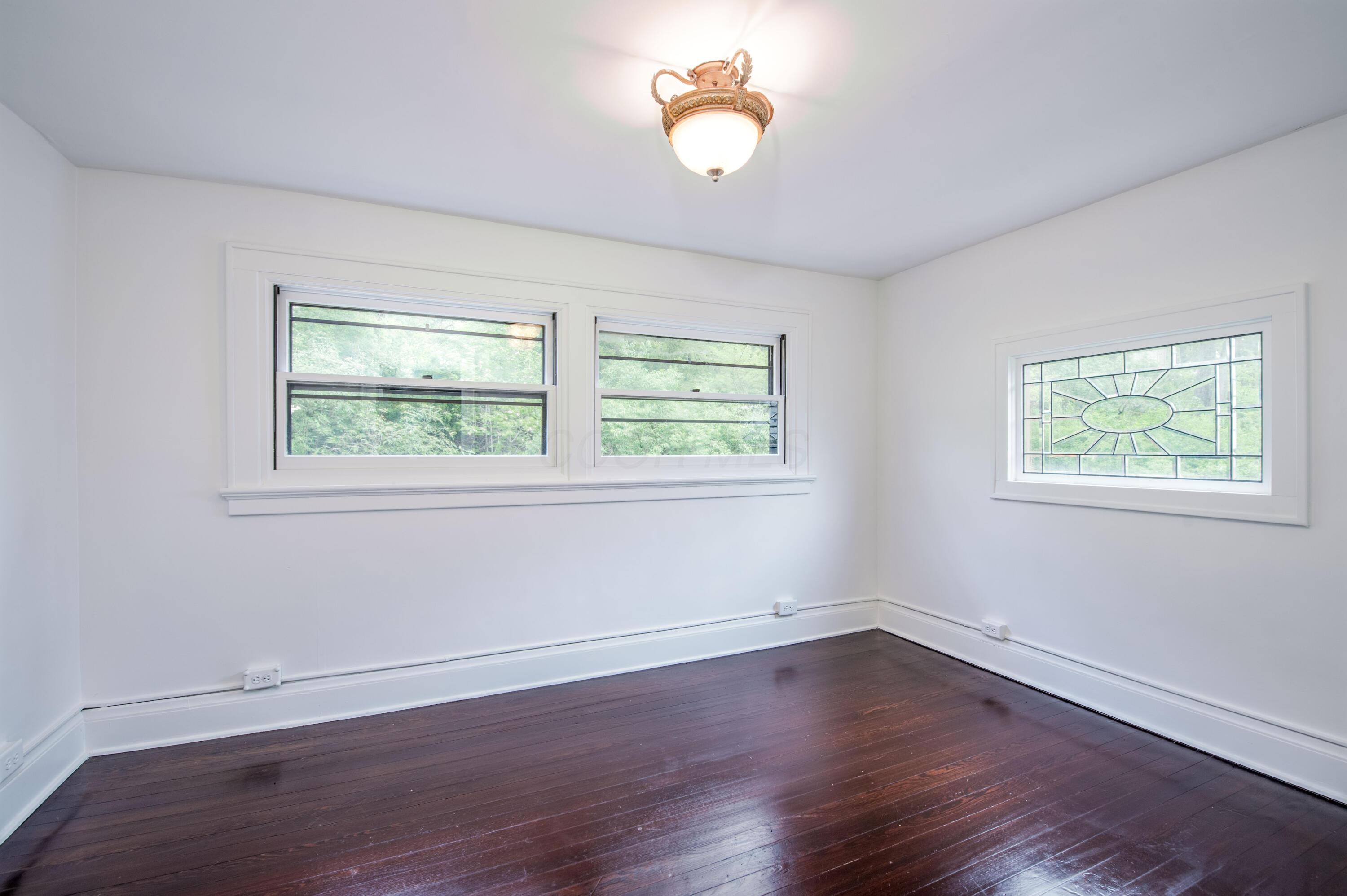 448 W College Street, Granville, Ohio image 33