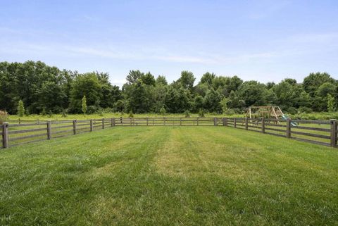 Tiny photo for 2557 Taberville Drive, Blacklick, OH 43004 (MLS # 225037532)