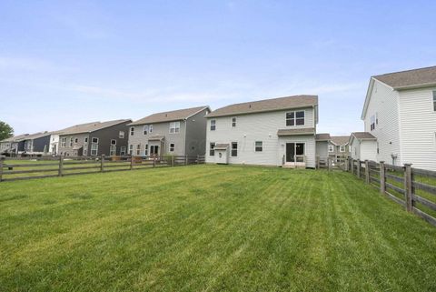 Tiny photo for 2557 Taberville Drive, Blacklick, OH 43004 (MLS # 225037532)