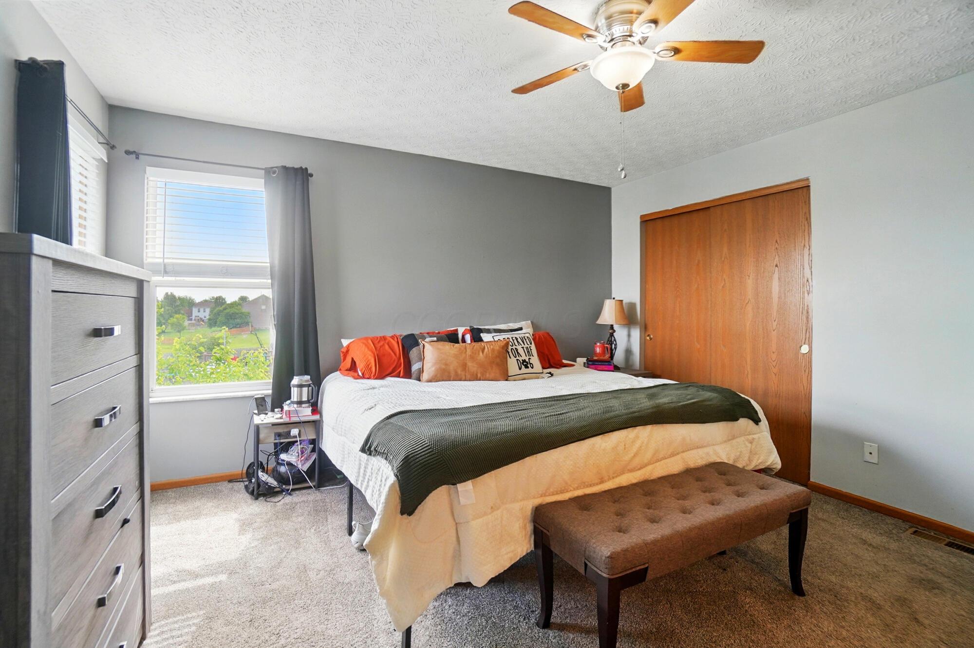 1076 Keny Boulevard, London, Ohio image 22