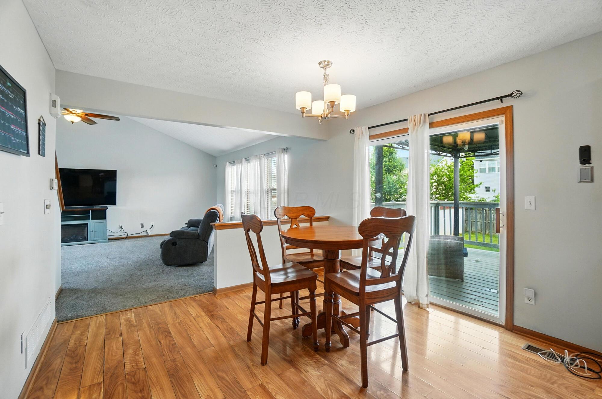 1076 Keny Boulevard, London, Ohio image 11