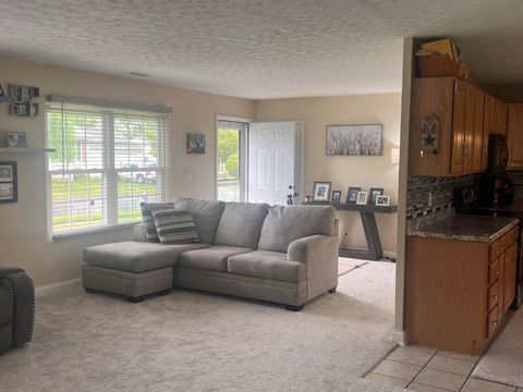 Tiny photo for 1953 Smith Avenue, Lancaster, OH 43130 (MLS # 226014522)