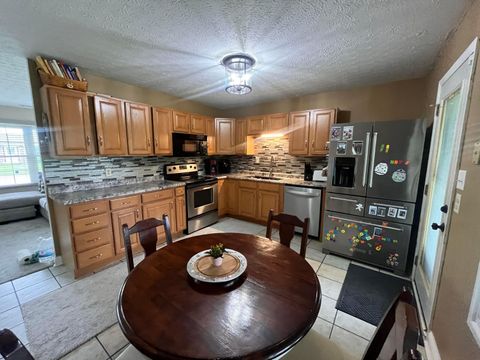 Tiny photo for 1953 Smith Avenue, Lancaster, OH 43130 (MLS # 226014522)