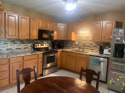 Tiny photo for 1953 Smith Avenue, Lancaster, OH 43130 (MLS # 226014522)
