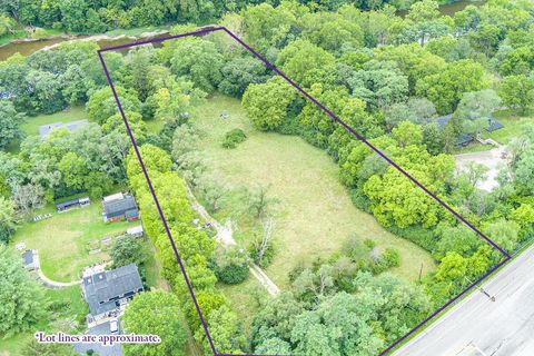 Photo of 7575 Riverside Drive, Dublin, OH 43016 (MLS # 225031706) Photo of 7575 Riverside Drive, Dublin, OH 43016 (MLS # 225031706)