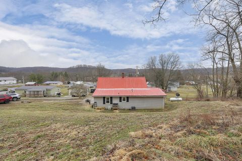 Tiny photo for 19616 North Street, Laurelville, OH 43135 (MLS # 226006156)